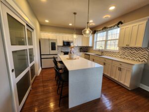 RR Housing | Custom Kitchens